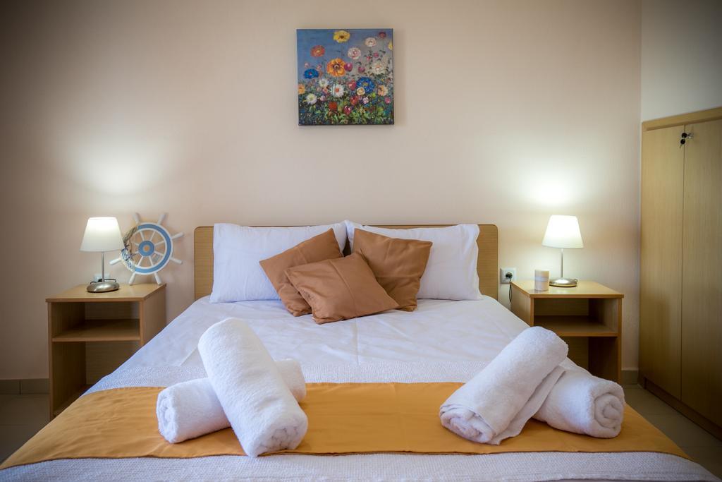 Aphrodite Villas コイニラ エクステリア 写真