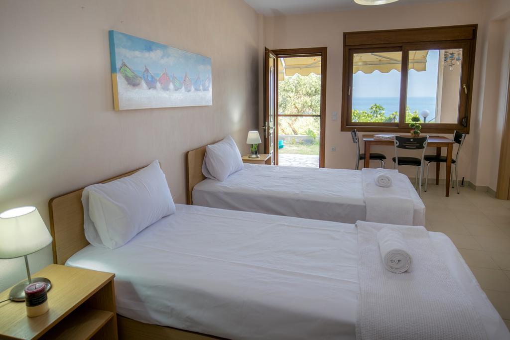 Aphrodite Villas コイニラ エクステリア 写真